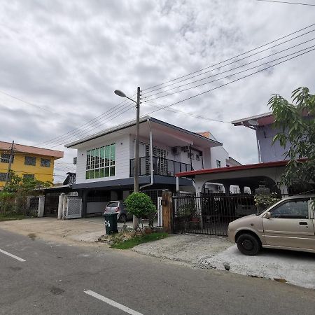 Nj_Homestay@Kkia/Petagas Kk Kota Kinabalu Esterno foto